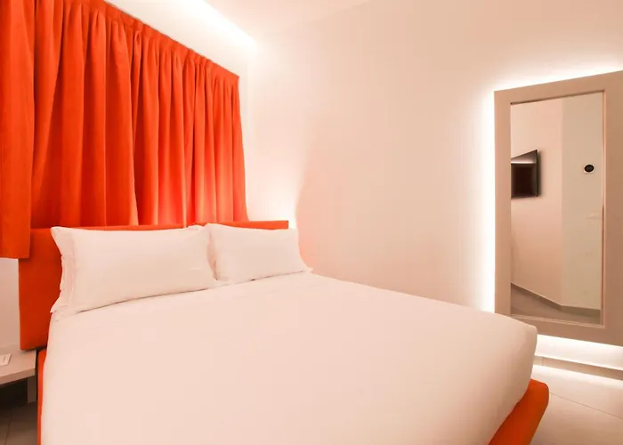 Hotel The Grove Mailand