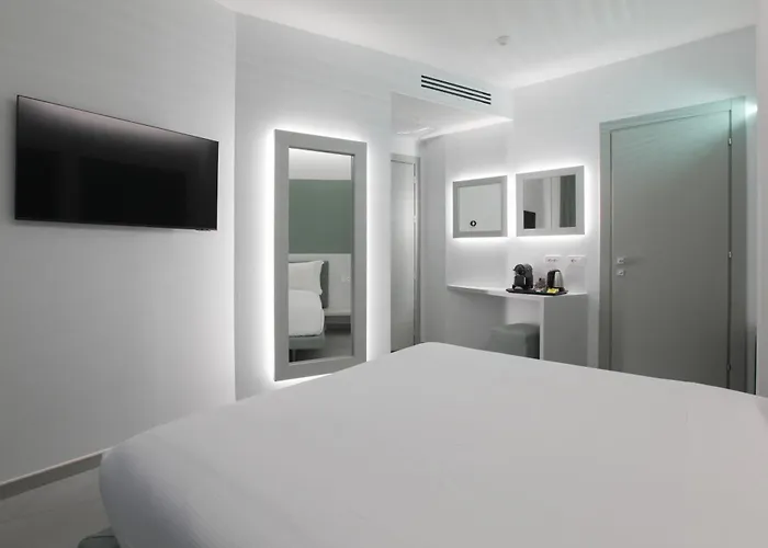 Hotel The Grove Mailand